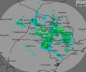 Chuvas intensas devem continuar nesta quarta-feira (26/02) conforme ...